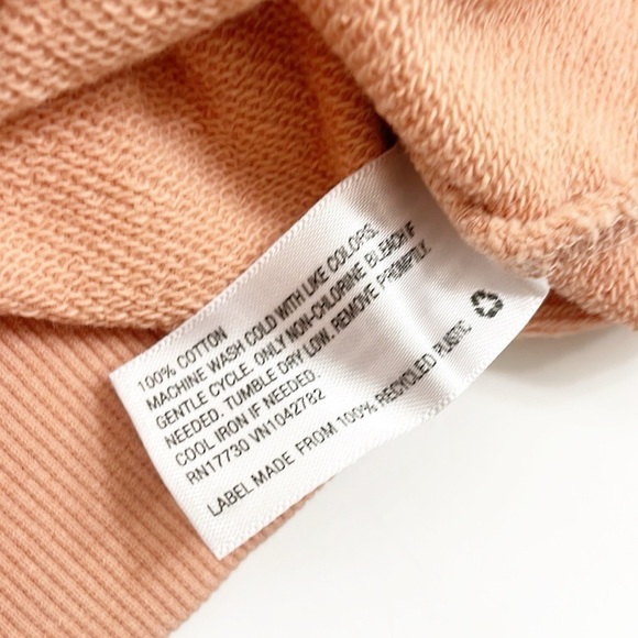 Universal Thread blush pink v-neck puff sleeve sweater - Picture 4 of 4